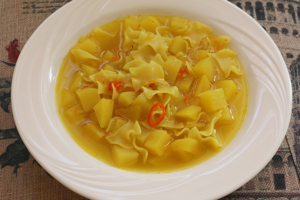 Krumplileves sáfránnyal