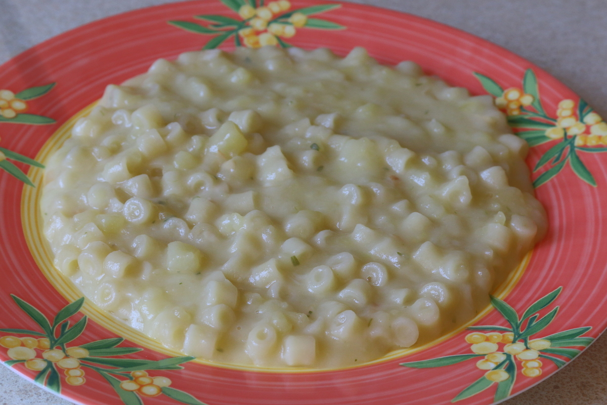 Krémes krumplis tészta sajttal