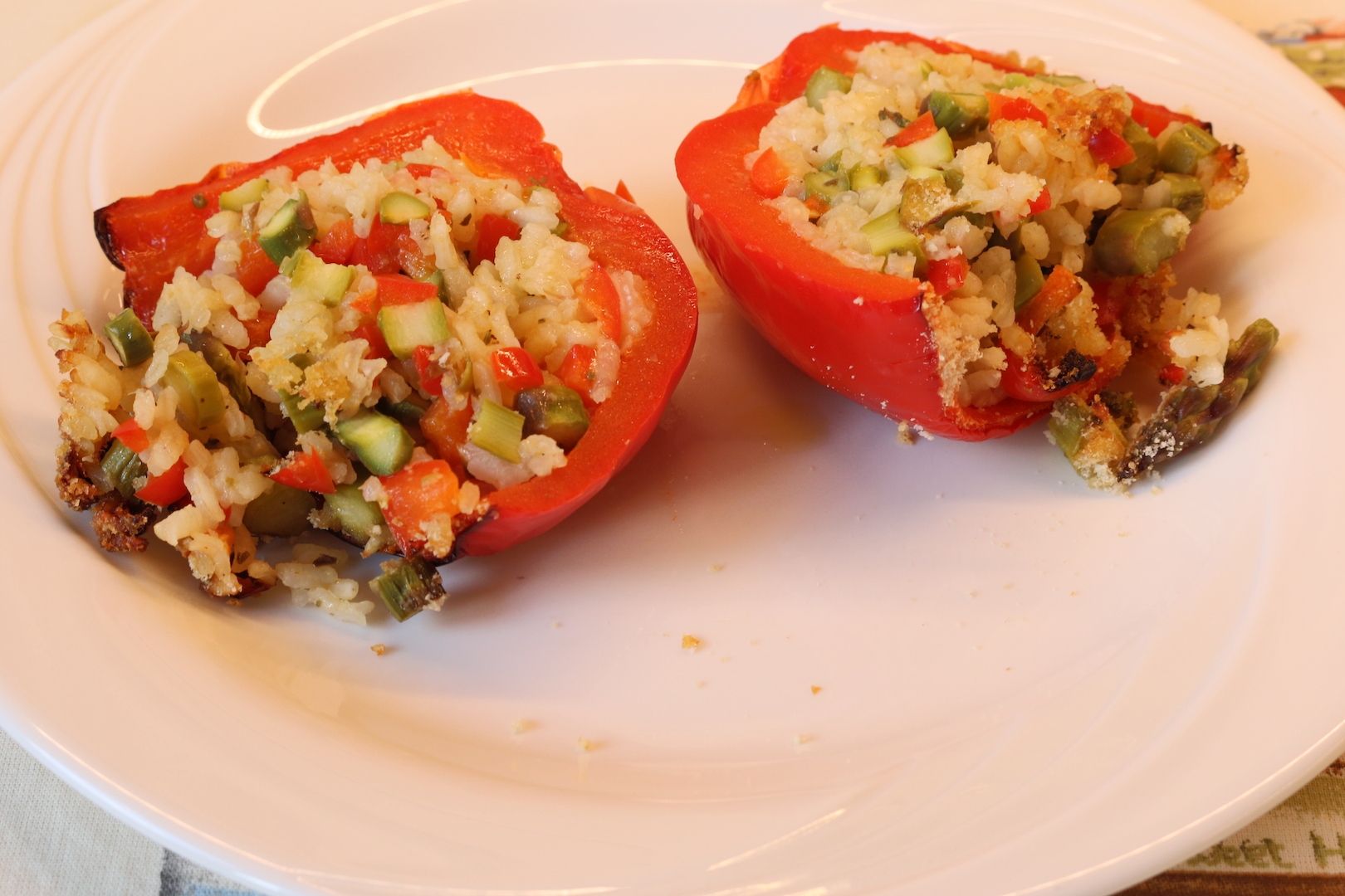 Spárgával töltött paprika