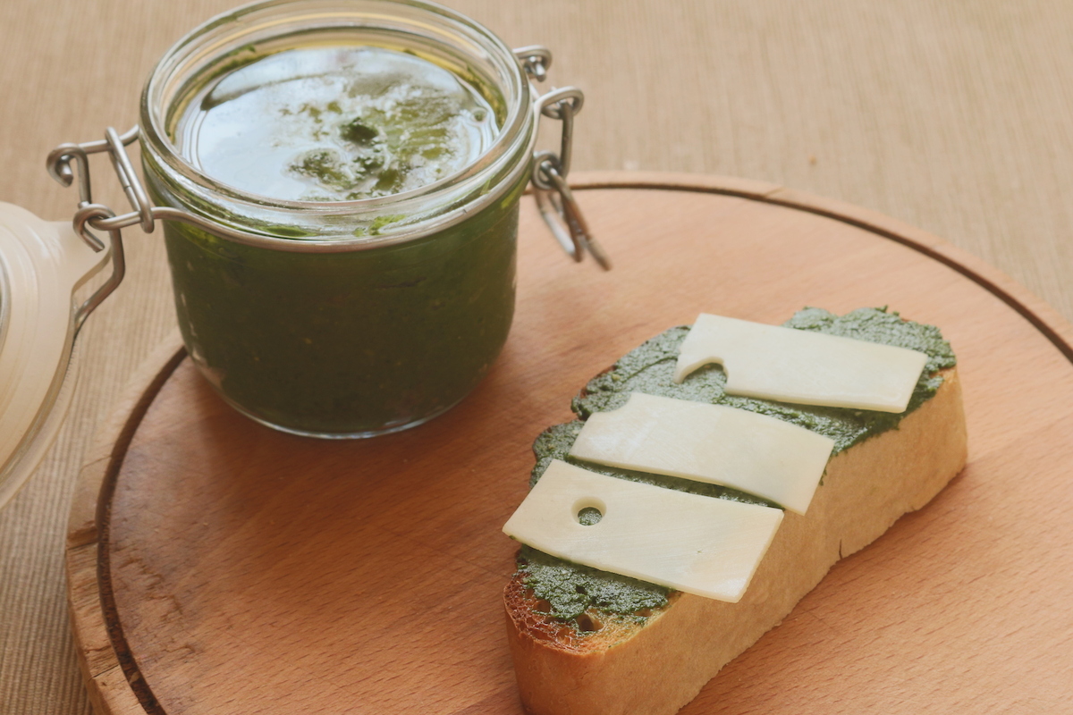 Vadkáposzta pesto