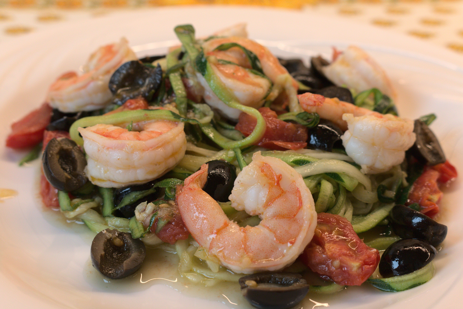 Cukkini spagetti garnélával